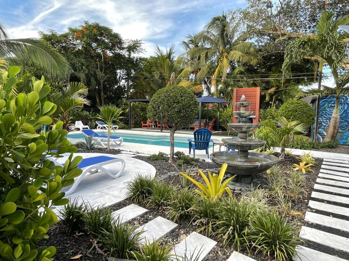 The Agustin Guesthouse - Men Only Clothing Optional Форт-Лодердейл Экстерьер фото